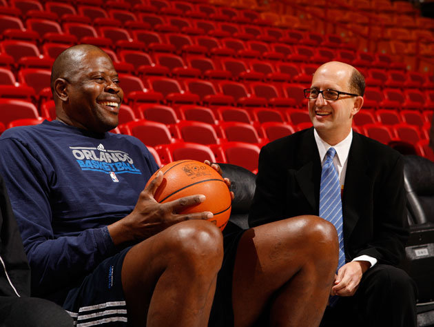 Former Knicks head coach Jeff Van Gundy (seated here next to Patrick Ewing) is reported to be very high on the radar of the Brooklyn Nets as a potential head coaching candidate. (Getty Images)